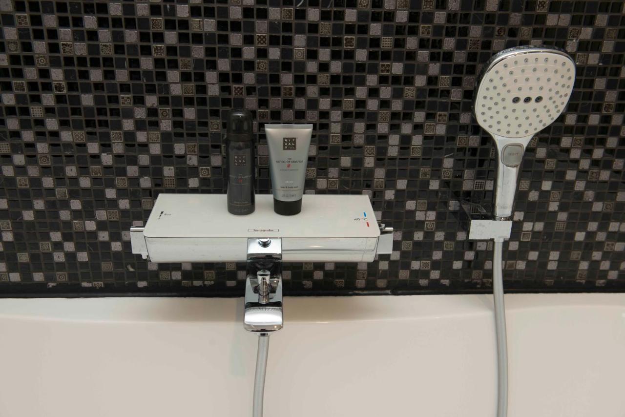 Studiobeerse Met Sauna Zwembad En Spaアパートメント エクステリア 写真