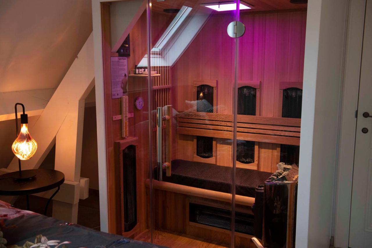 Studiobeerse Met Sauna Zwembad En Spaアパートメント エクステリア 写真
